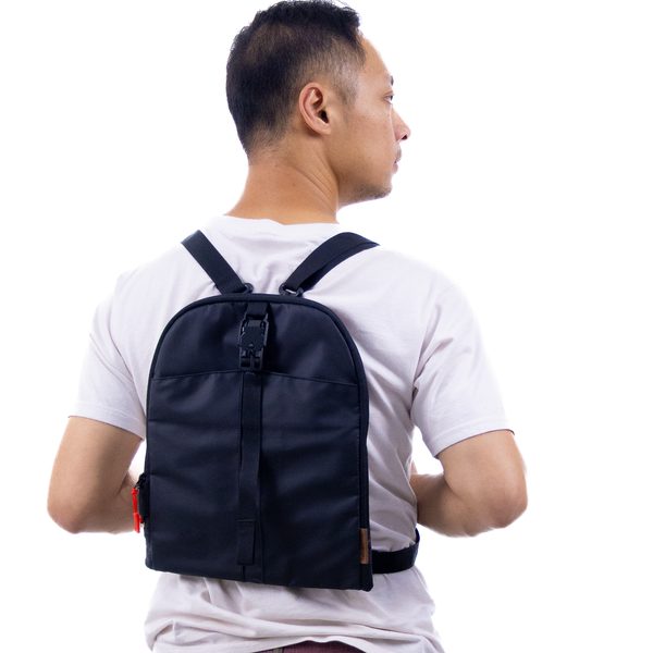 Kangaroo Organiser worn as a mini backpack